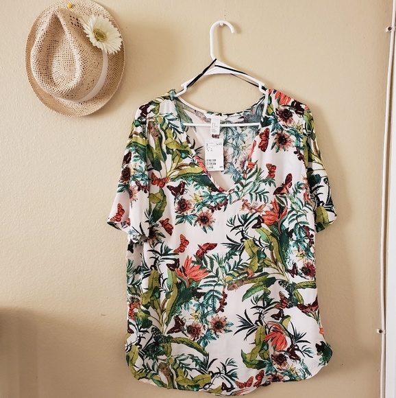 H&M Tops - Blouse
